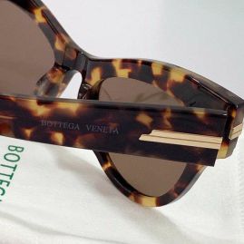Picture of Bottega Veneta Sunglasses _SKUfw39896182fw